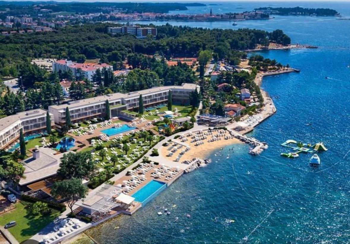 Apartment Mare Poreč Exterior foto